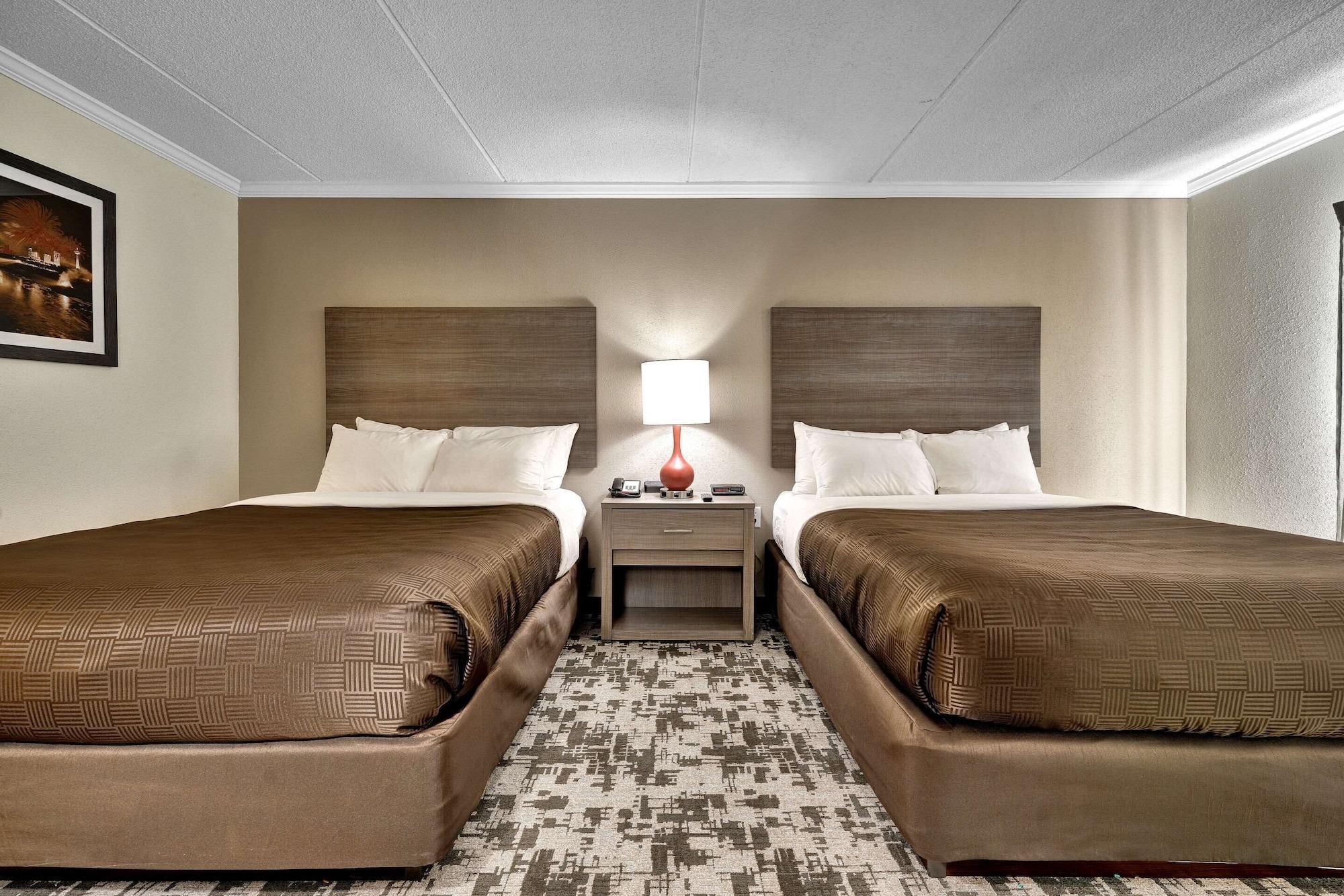 Quality & At The Falls Hotel Niagara Falls